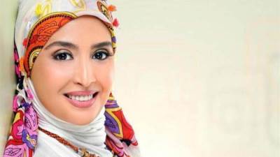 مفاوضات بين قناة "التحرير" وحنان ترك لتقديم برنامج دينى