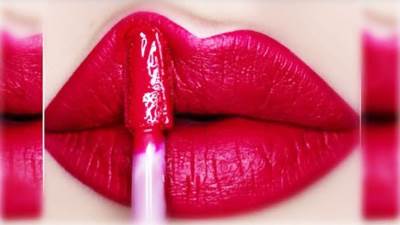 كيف ينظر الرجال لأدوات مكياجك