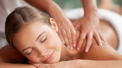 ماذا تعرفين عن أنواع المساج؟