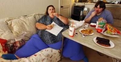 طليق أثقل امرأة بالعالم .. يقرر العودة إليها لافتقاده العلاقة الحميمية معها 