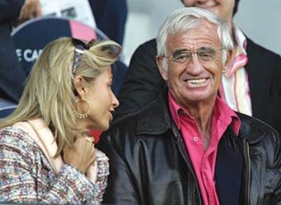 حصيلة لصوص رأس السنة في باريس .. سرقة نقود ومجوهرات بأكثر من مليون يورو