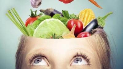 أنماط غذائية .. تحسن الذاكرة وتعزز صحة المخ وتمنع ضموره