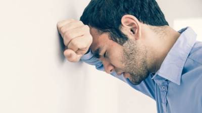 تعلم كيف تسيطر على صوتك الداخلي المدمر