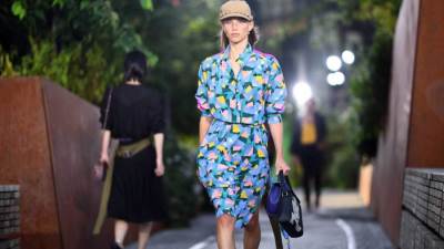 أفضل ألوان أزياء الصيف المقبل .. مع H&M Shades of Summer 2012