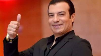 إيهاب توفيق ينتهى من تسجيل أغنية "جامدة جداً"