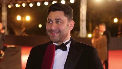 "رجل من هذا الزمان"يفوز بفضية مهرجان البحرين للاذاعة والتليفزيون