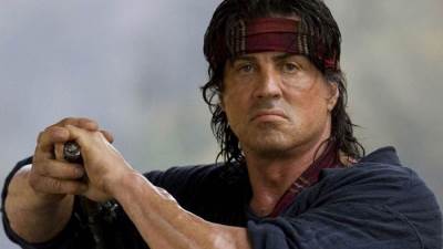 بعد وفاة أخته وابنه .. سيلفستر ستالون في حالة حداد مستمر