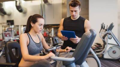 منتجات اللياقة البدنية .. لماذا تقدم وعودا غير مؤكدة؟