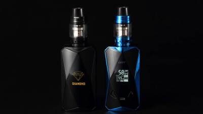 السيجارة الإلكترونية .. تحذيرات من انجذاب الأطفال إليها