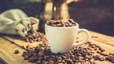 الكافيين يساعد على سرعة التعرف على العبارات والمواقف الإيجابية