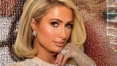 باريس هيلتون تفتتح "محل" بمول مكة فى السعودية