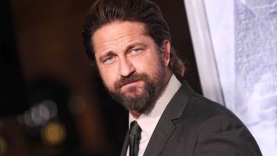 جيرار باتلر: مازلت عازباً بانتظار بريانكا شوبرا