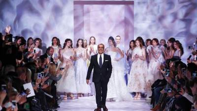 المصمم اللبناني جورج شقرا يفتتح أسبوع الموضة في هيوستن