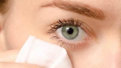 كيف تخفين الهالات السوداء بشكل صحيح باستخدام الماكياج؟