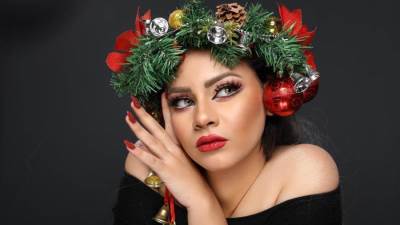 الجمال تقدم لك.. دليل تفصيلي لماكياج رأس السنة هذا العام .. دون الحاجة لصالونات التجميل