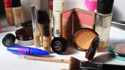 عام سعيد ومكياج جديد مع هذه الباقة