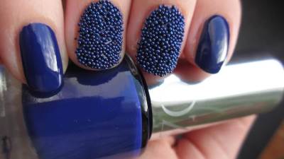 حبيبات "الكافيار" .. أحدث صيحة في عالم طلاء الأظافر