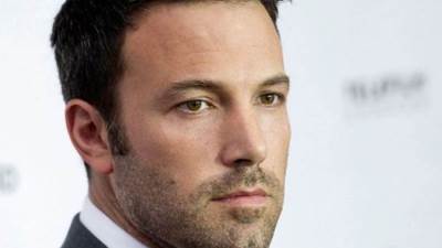 النجم بين أفليك: "كنت أتناول المثلجات علي الأريكة منذ أن فزت بالأوسكار."