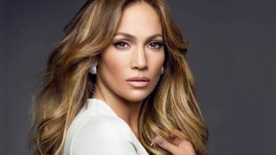 ما الذي يجمع بين جينيفر لوبيز وكريس براون ؟