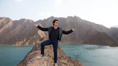 شاروخان سيصور فيلم “Happy New Year” في منتجع خصوصي بدبي