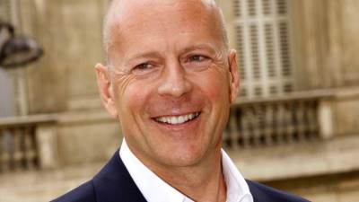 بروس ويليس يريد لعب دور الشرير في أفلام جيمس بوند