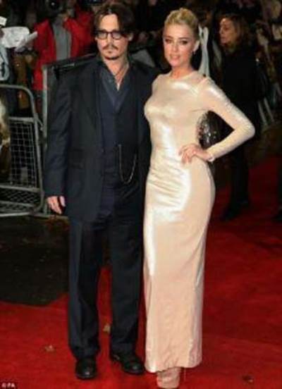 جوني ديب يريد الزواج من أمبر هيرد وإنجاب أطفال منها