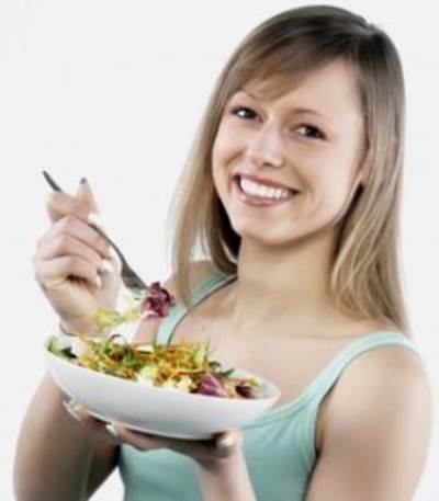 تعودوا على تناول هذه الأطعمة المفيدة لصحة عيونكم