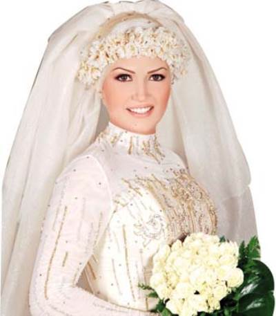 خبيرة موضة : اختيار طرحة العروس يتوقف على تصميم الفستان