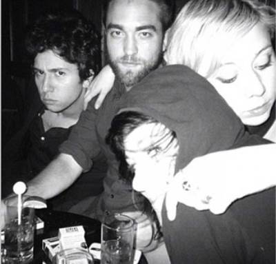 بعد كريستين ستيوارت.. هل دخل روبرت باتينسون في علاقة جديدة؟