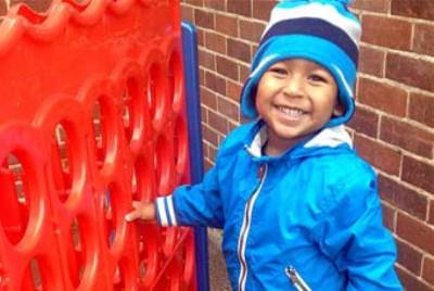 طفل عمره عامين يلتحق بMensa بمعدل ذكاء أعلي من باراك أوباما