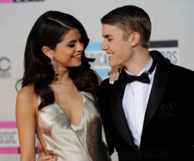  جاستين بيبر يحظر تشغيل أغاني سيلينا جوميز