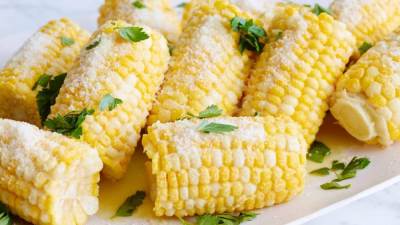 طرق تجعل طعام الذرة أقل مللاً