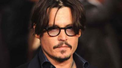 جوني ديب يشعر باقتراب طرده من استديوهات ديزني