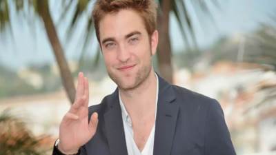 روبيرت باتينسون قلق جدا بشأن مظهره