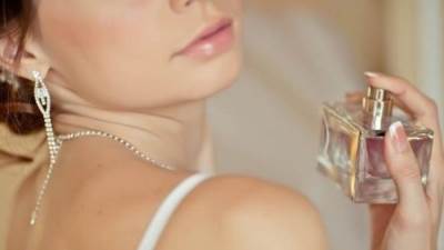 قبل اختيار عطر زفافك ضعي هذه الأشياء في اعتبارك