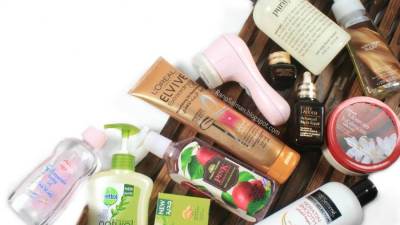 مستحضرات القمة للعناية بجمال الوجه وصحته