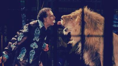  هل سمعت ماذا فعل الاسد الذى اغتال مدربه محمد الحلو فى نفسه وكيف انتحر؟