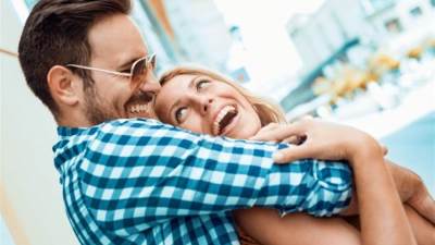 احذري أن تفعلي ما يلي لجذب انتباه الرجل