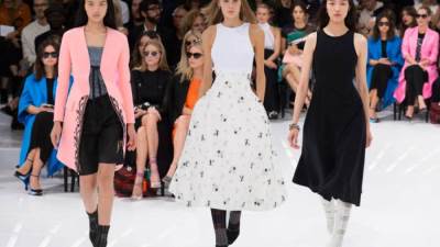 الأناقة الأرستقراطية في مجموعة Lanvin لربيع وصيف 2014