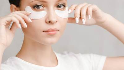 5 طرق لإخفاء الهالات السوداء بدون استخدام الماكياج