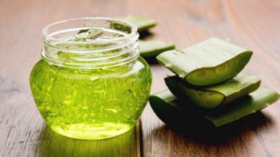 كيف تصنعين جل طبيعياً للشعر في المنزل؟