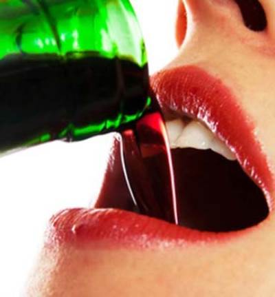 الكحوليات تسبب زيادة الوزن وتعيق عملية هضم الدهون