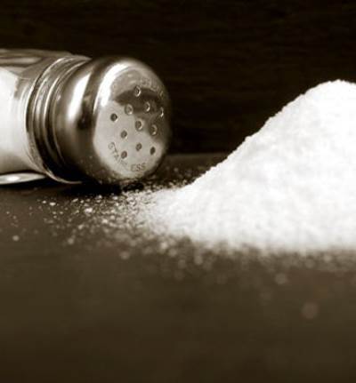 ملح الطعام .. لماذا يجب أن يكون متوازنا؟