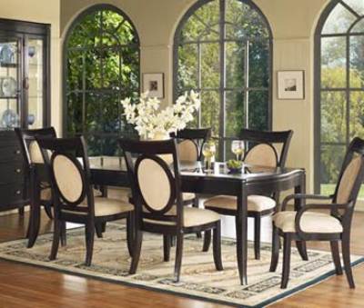 أفضل الطرق لمزج وتنسيق كراسي السفرة