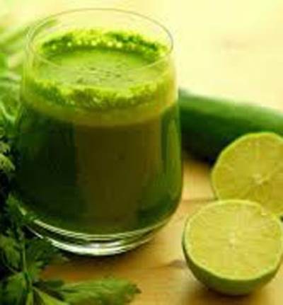 فوائد هامة للعصائر الخضراء في وجبة الإفطار