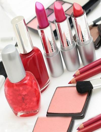  كيف تعلمين أن صلاحية منتجات المكياج أوشكت علي الانتهاء