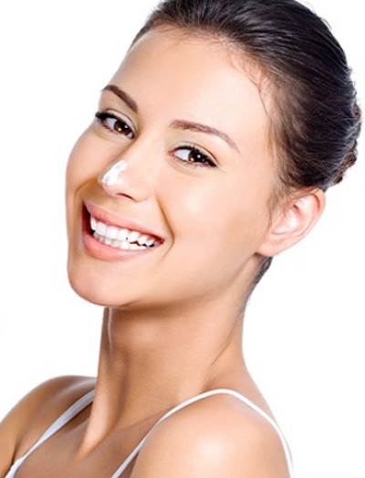 خطوات طبيعية للحصول على بشرة مثالية في أيام قليلة