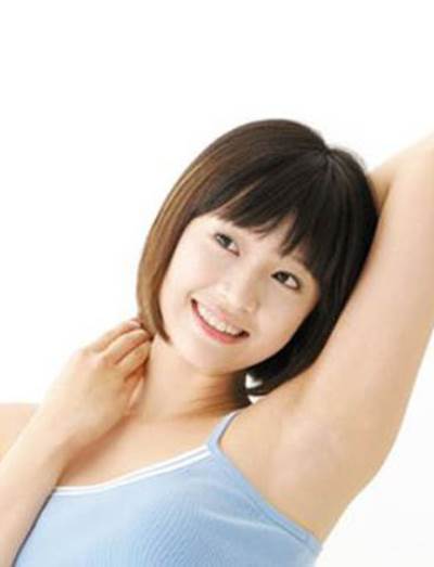 رائحة جسمك أفضل مع تناول الحليب والقرفة والفاكهة