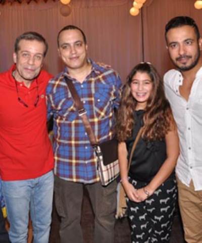 بالصور .. الفنانون فى اكبر مائدة افطار للايتام بالقلعة