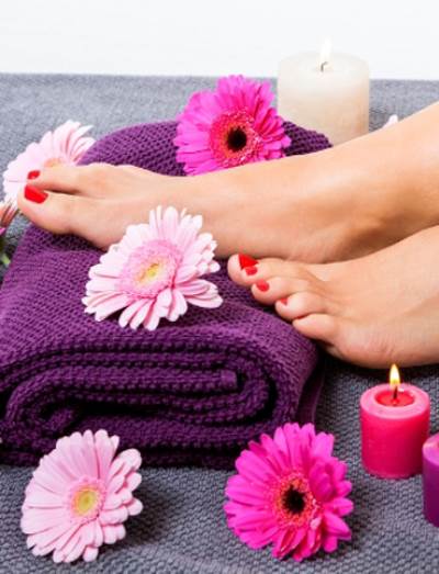 للحصول على أظافر ناعمة وخالية من التشقق إليك هذه النصائح